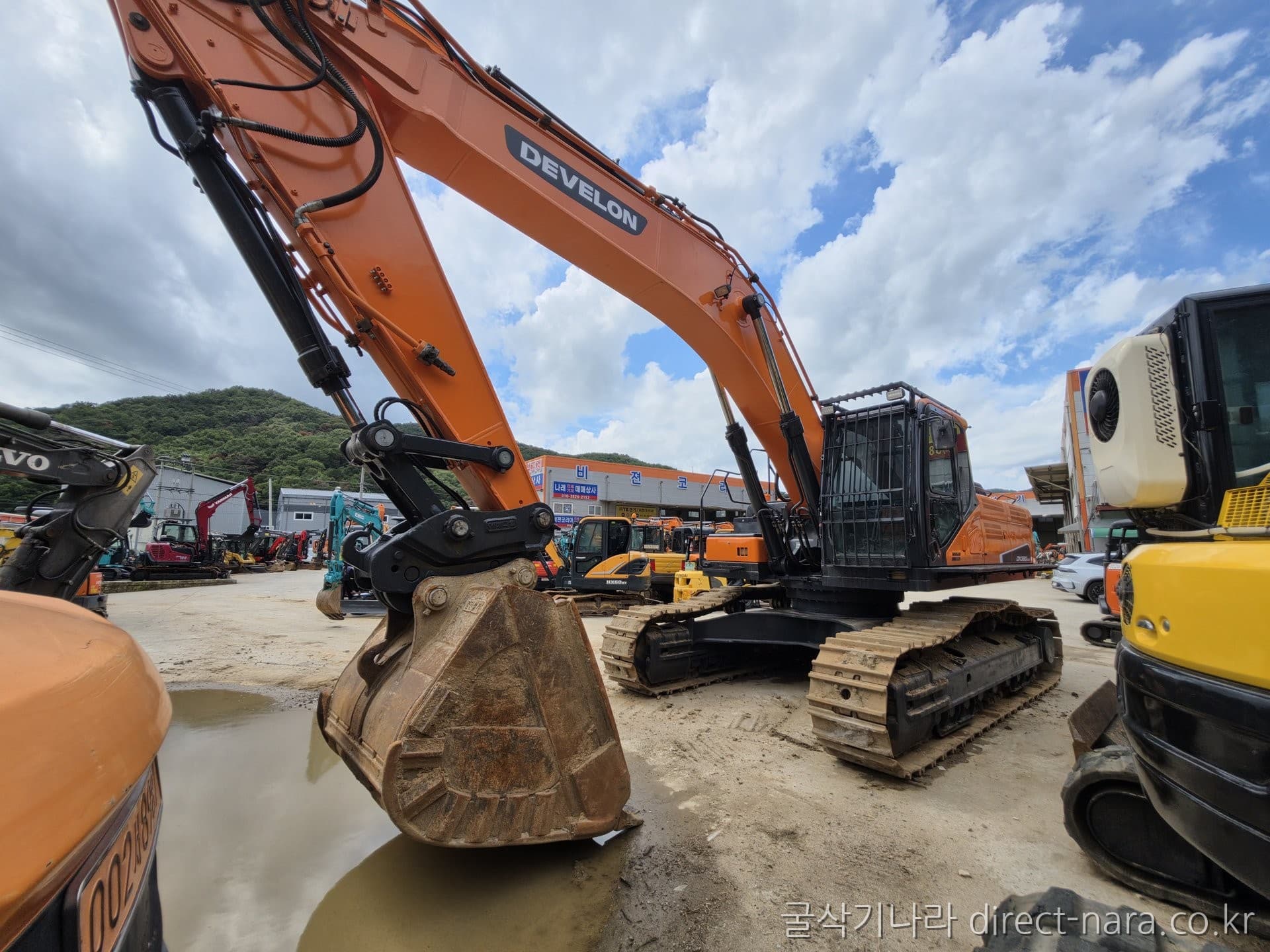 Doosan (Develon) DX380LC-5