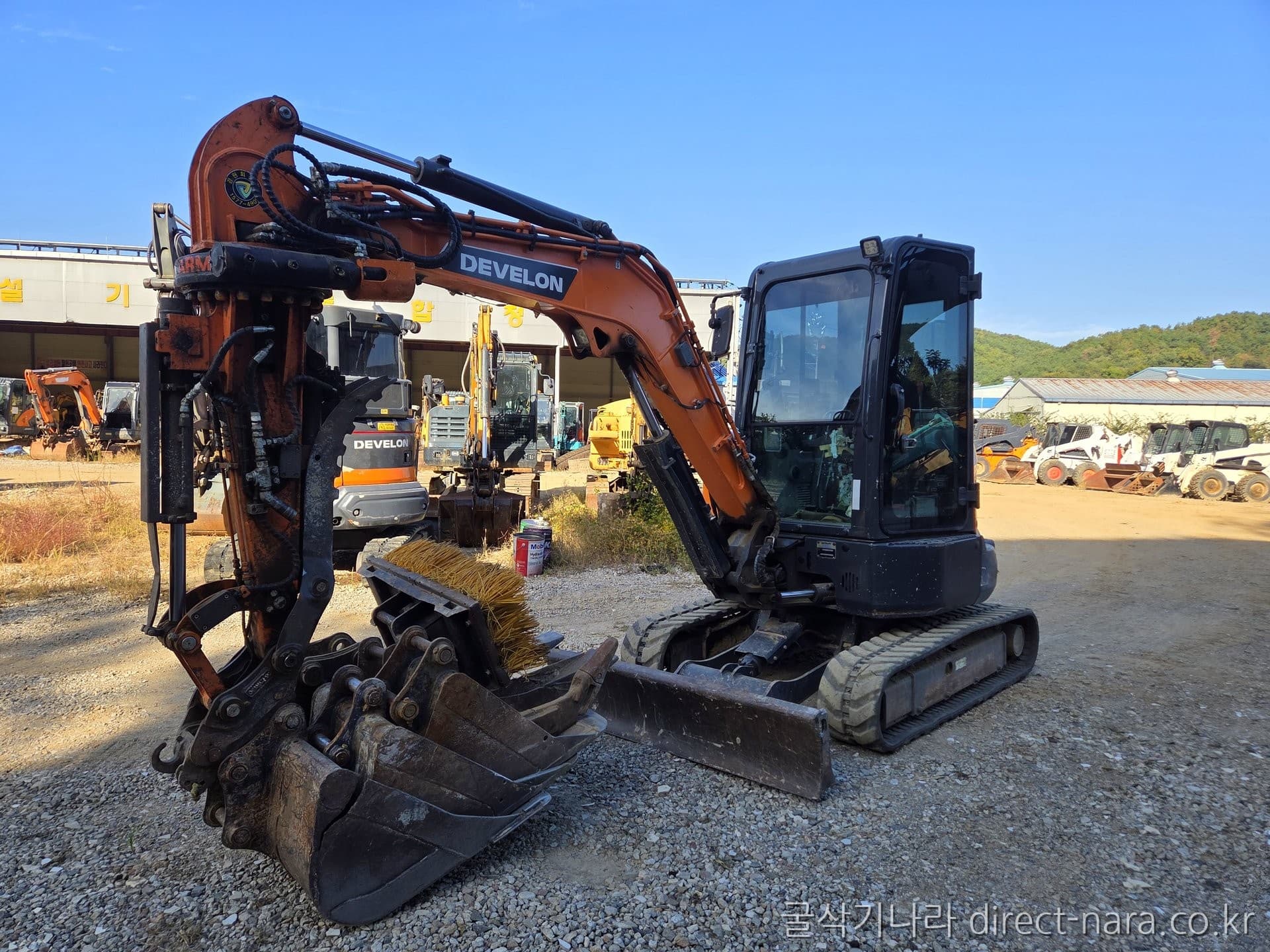 Doosan (Develon) DX35Z-7