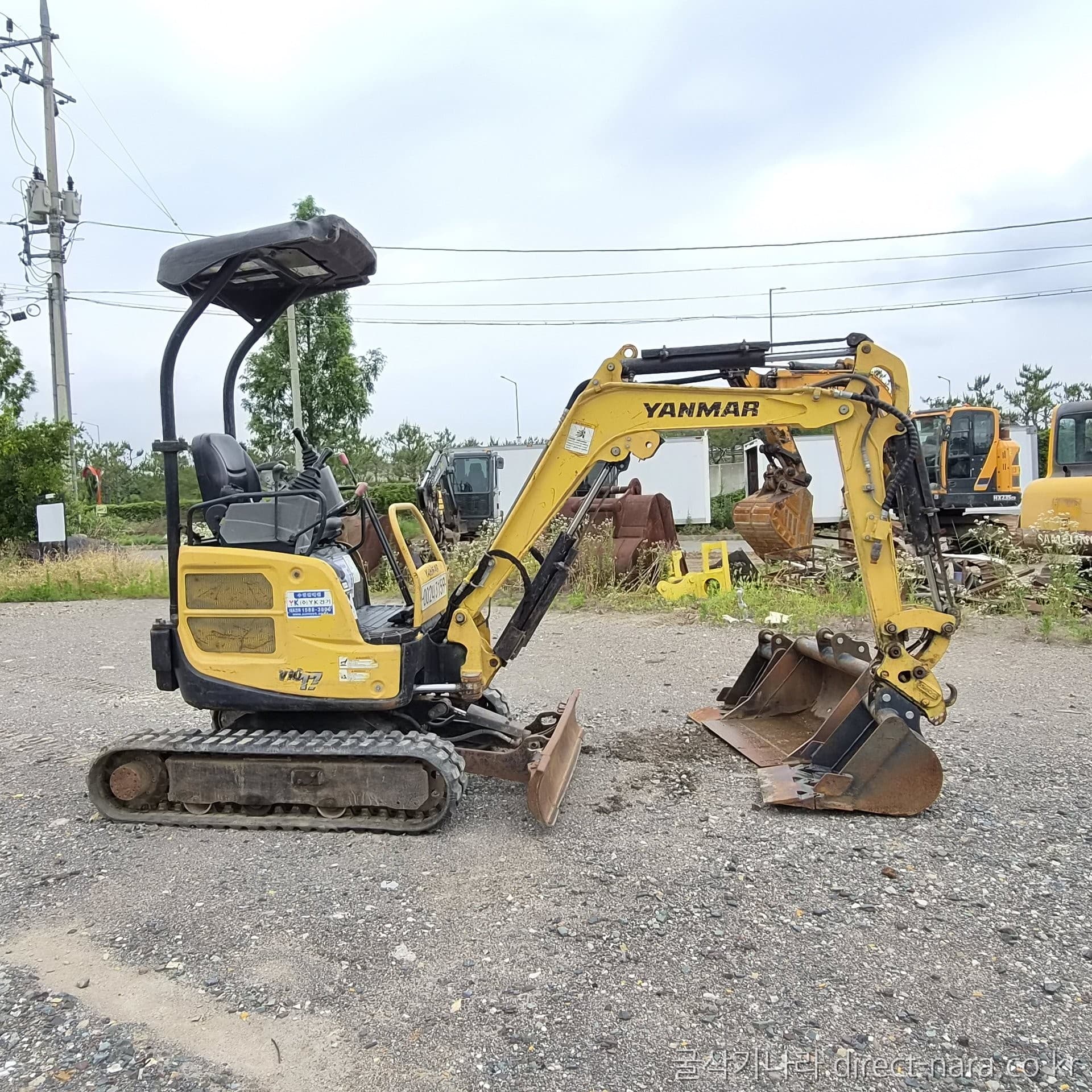 Yanmar VIO17