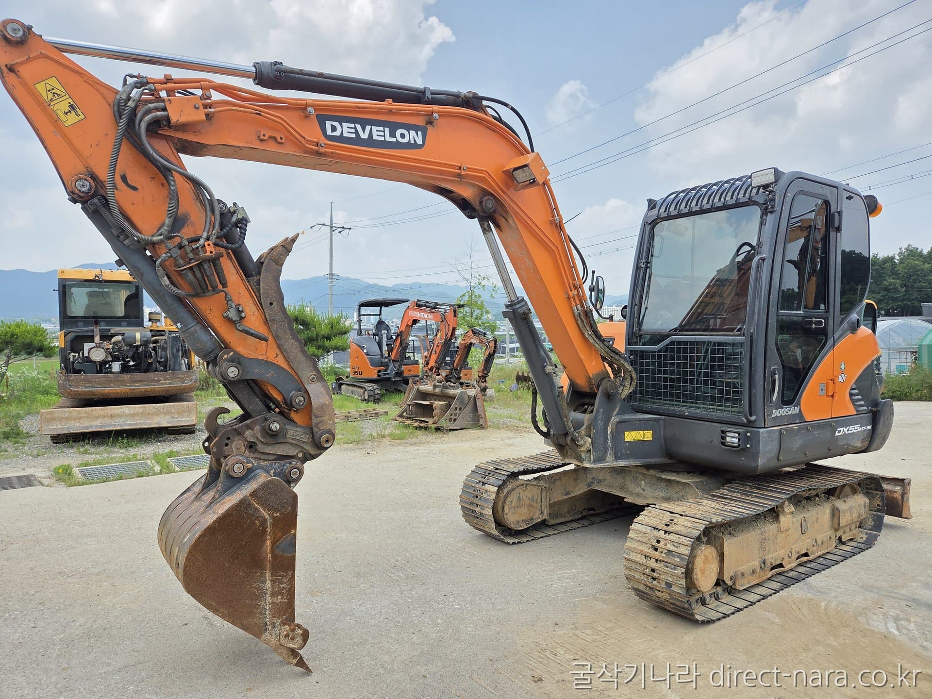 Doosan (Develon) DX55-5