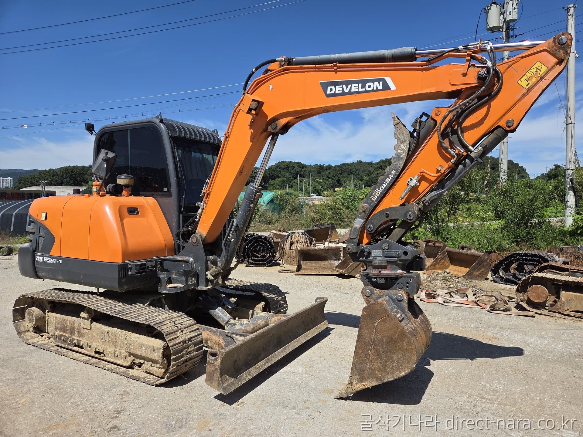 Doosan (Develon) DX65-7