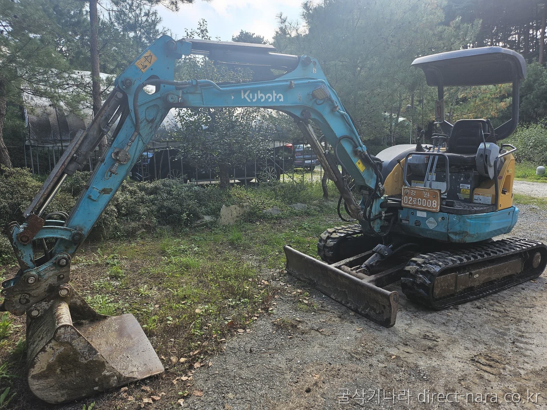 Kubota U30
