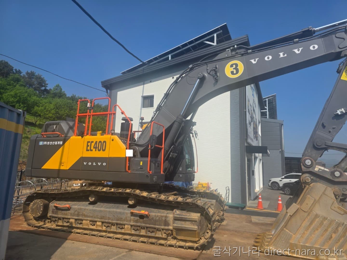 Volvo EC400