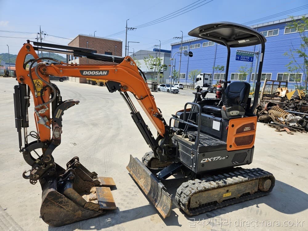 Doosan (Develon) DX17Z-7