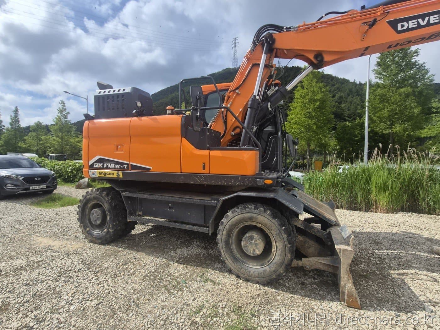 Doosan (Develon) DX170W