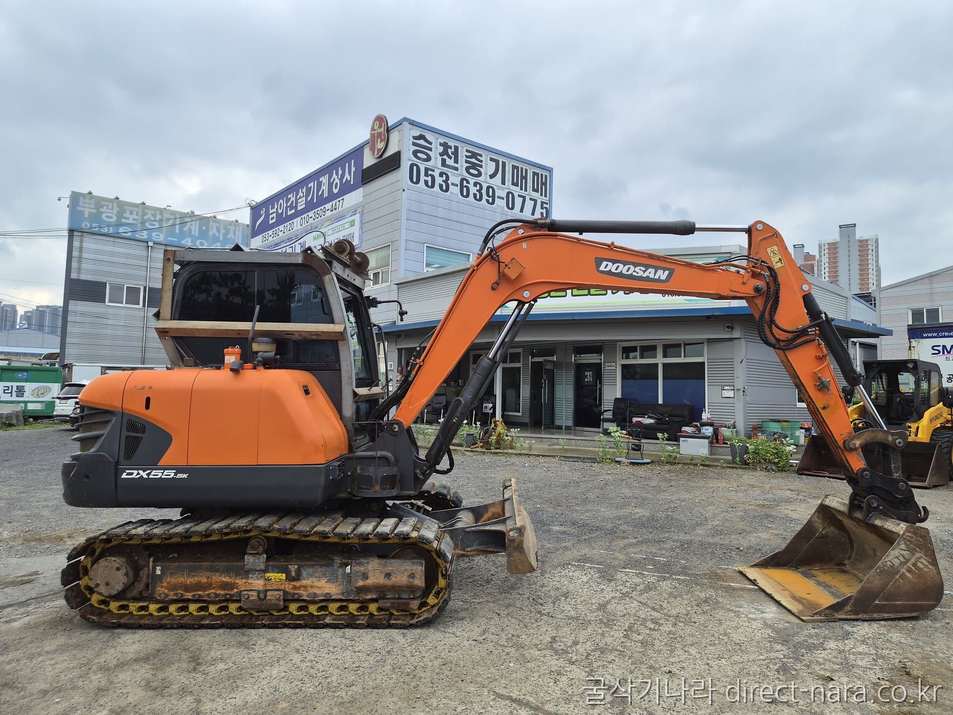 Doosan (Develon) DX55