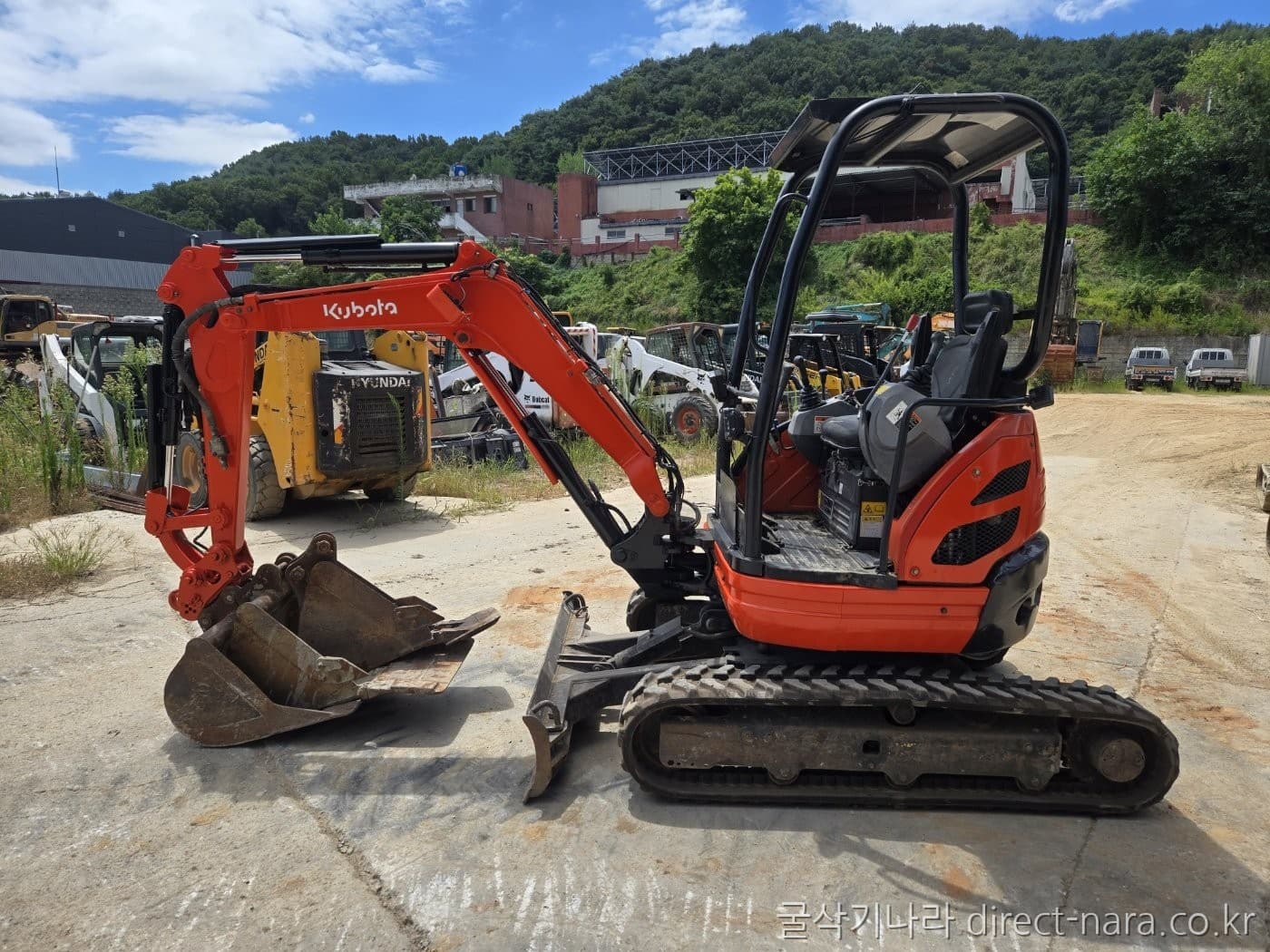 Kubota U20