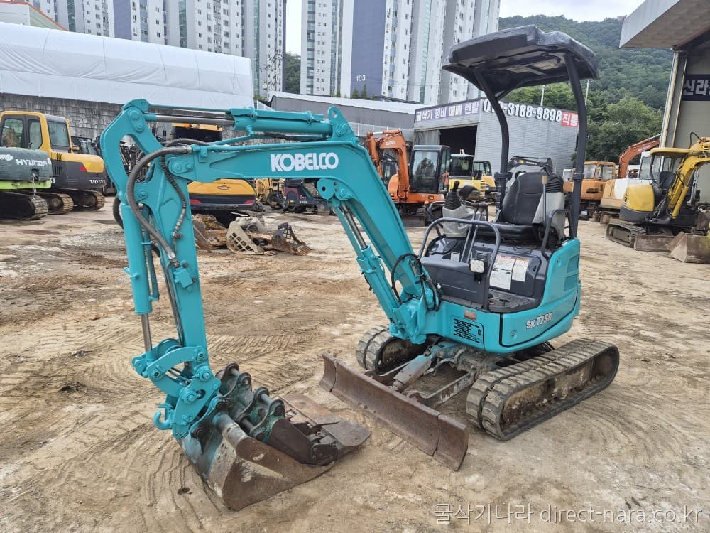 Kobelco SK17SR