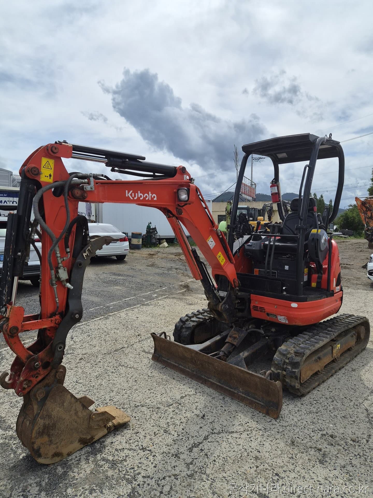 Kubota U20