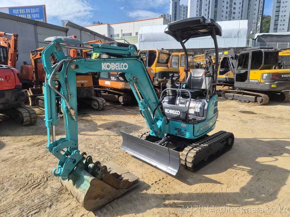Kobelco SK17SR5