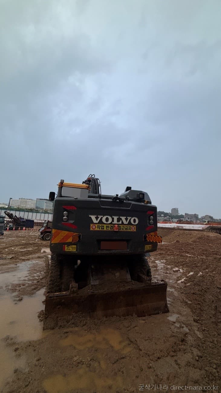 Volvo EW140E