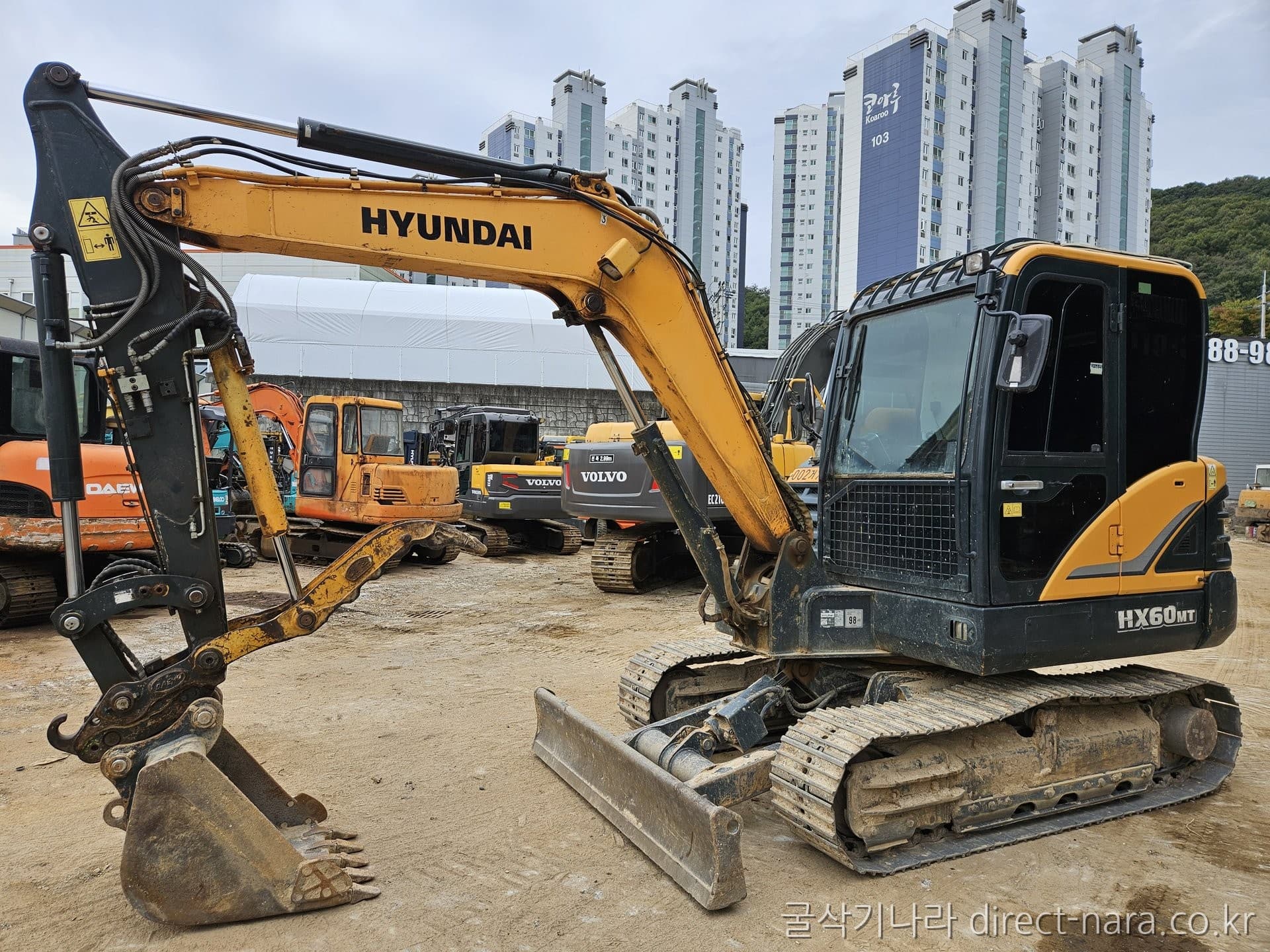 HD Hyundai HX60MT