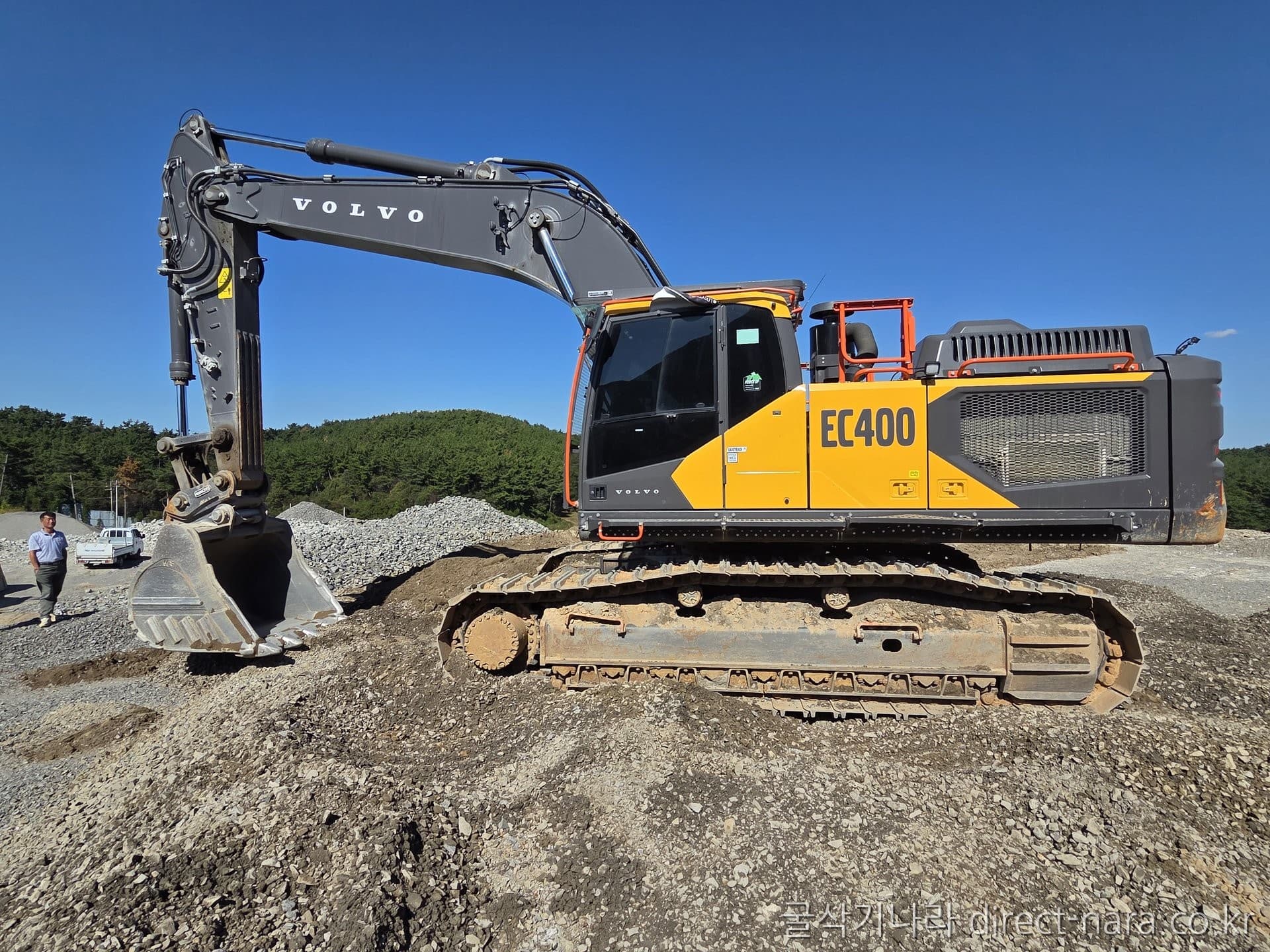 Volvo EC400F