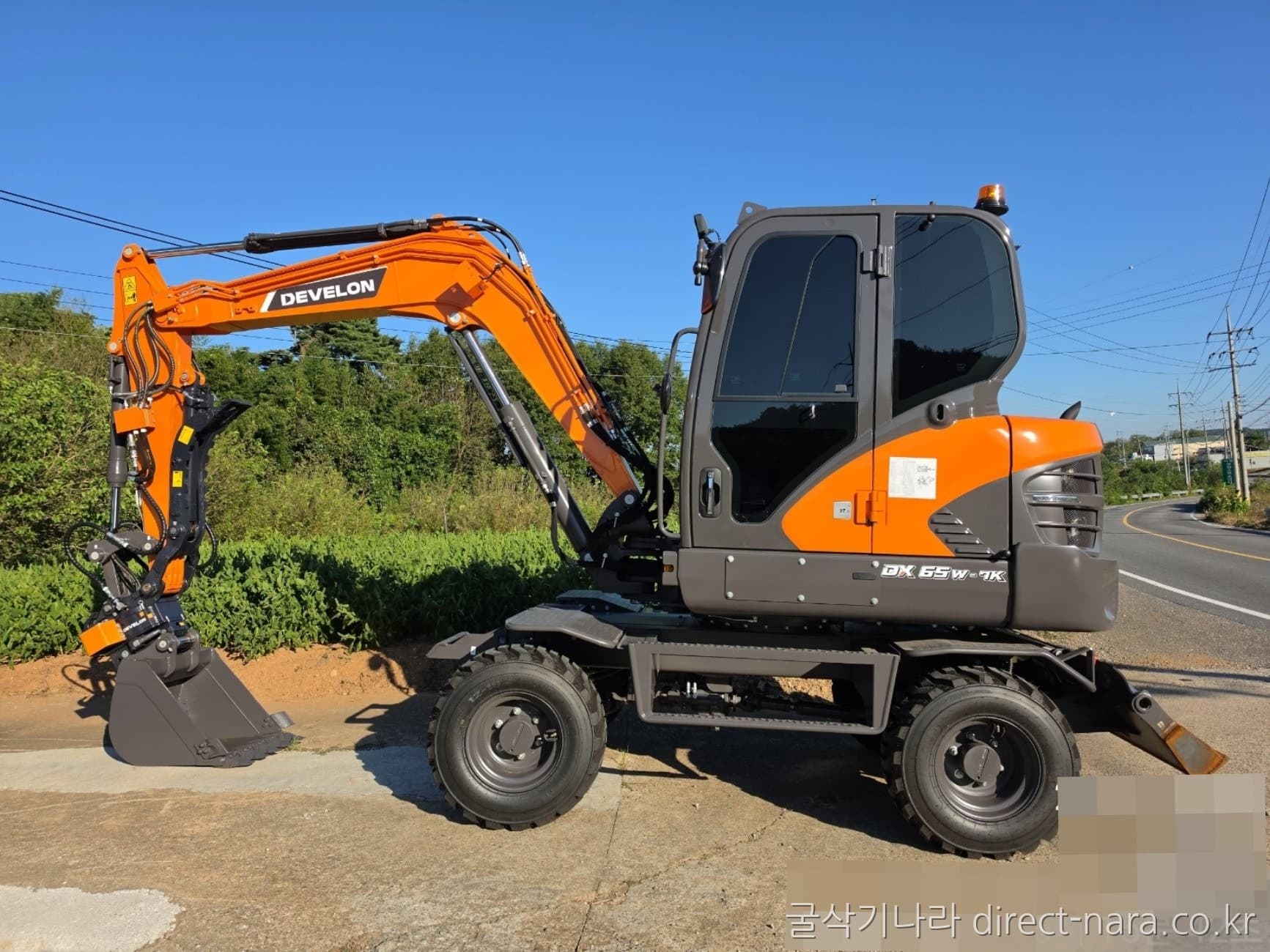 Doosan (Develon) DX65W
