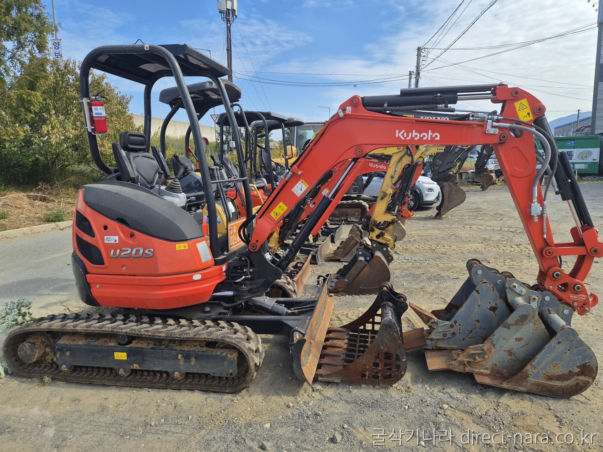 Kubota U20