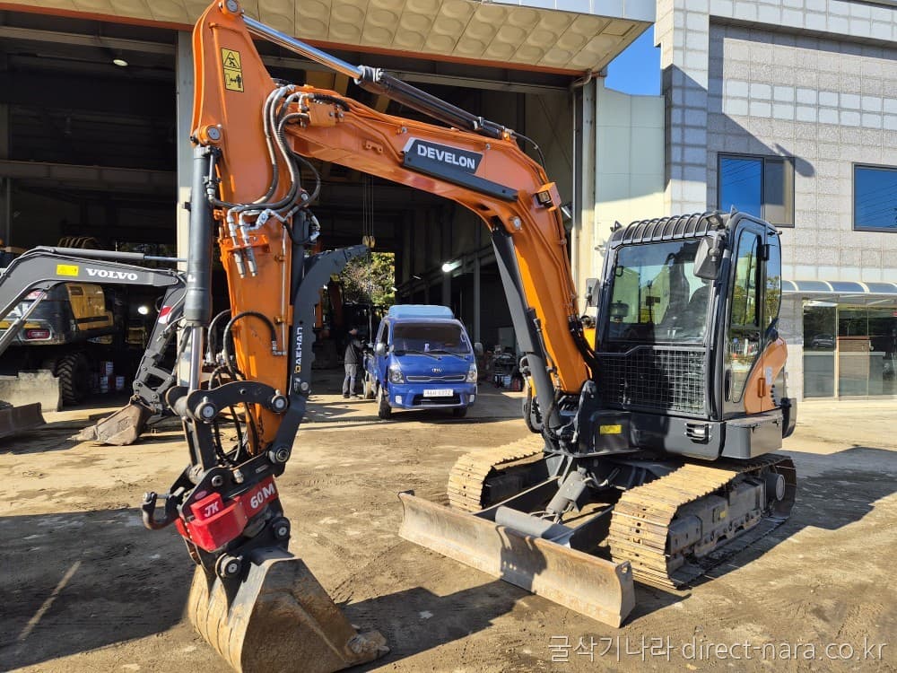 Doosan (Develon) DX65MT-7