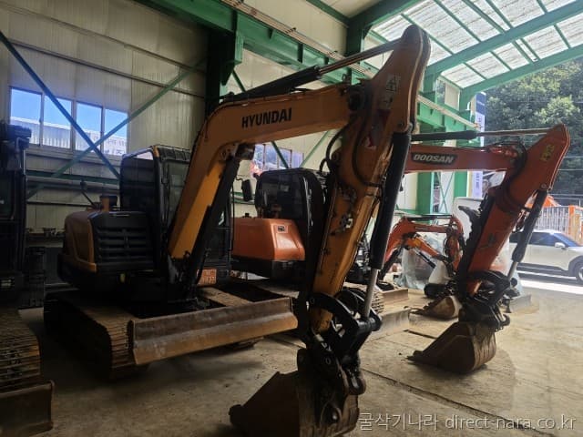 HD Hyundai HX60MT