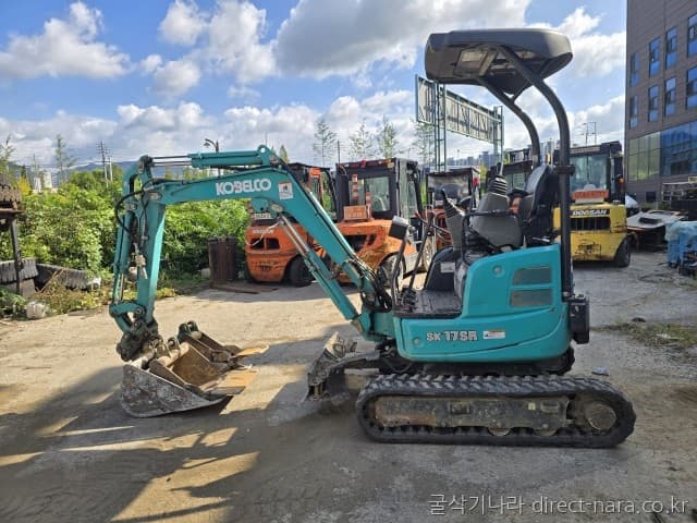 Kobelco SK17SR-6