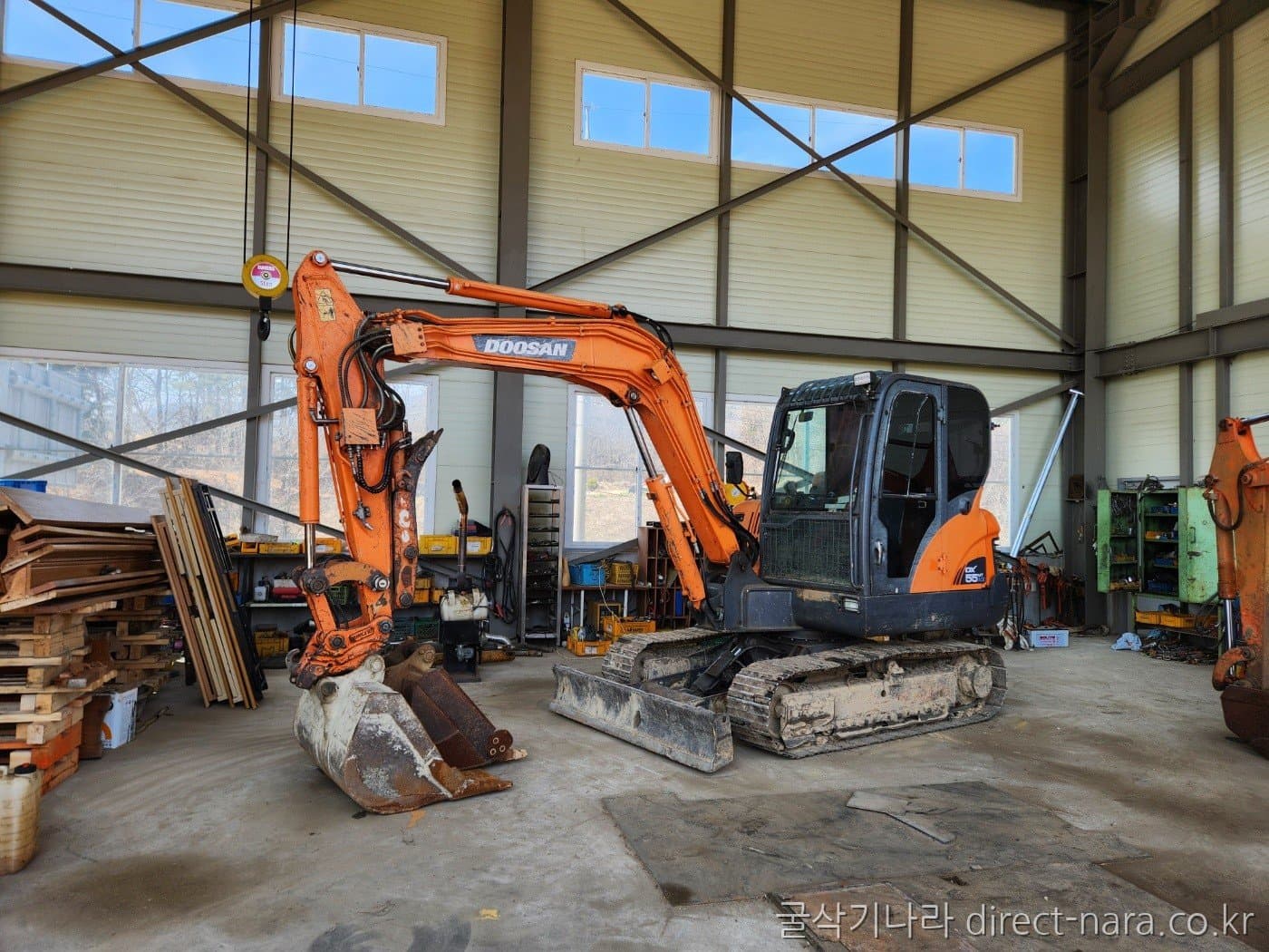 Doosan (Develon) DX55MT
