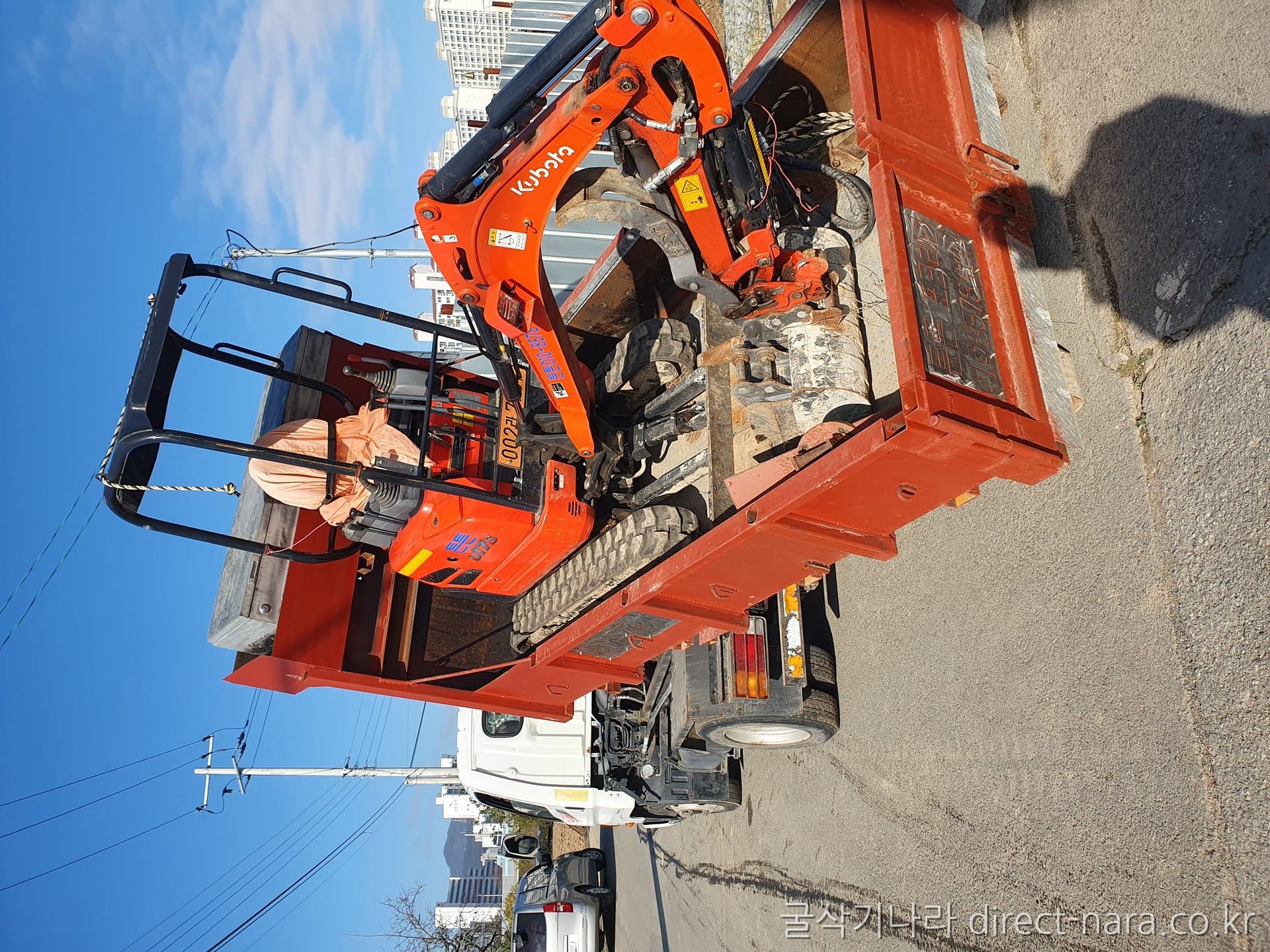 Kubota U175S