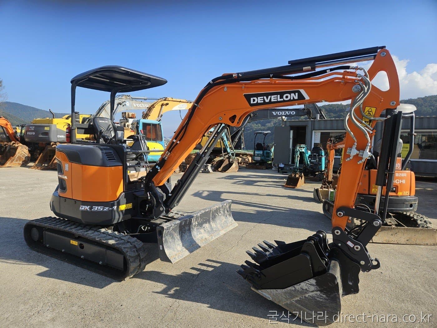 Doosan (Develon) DX35Z7