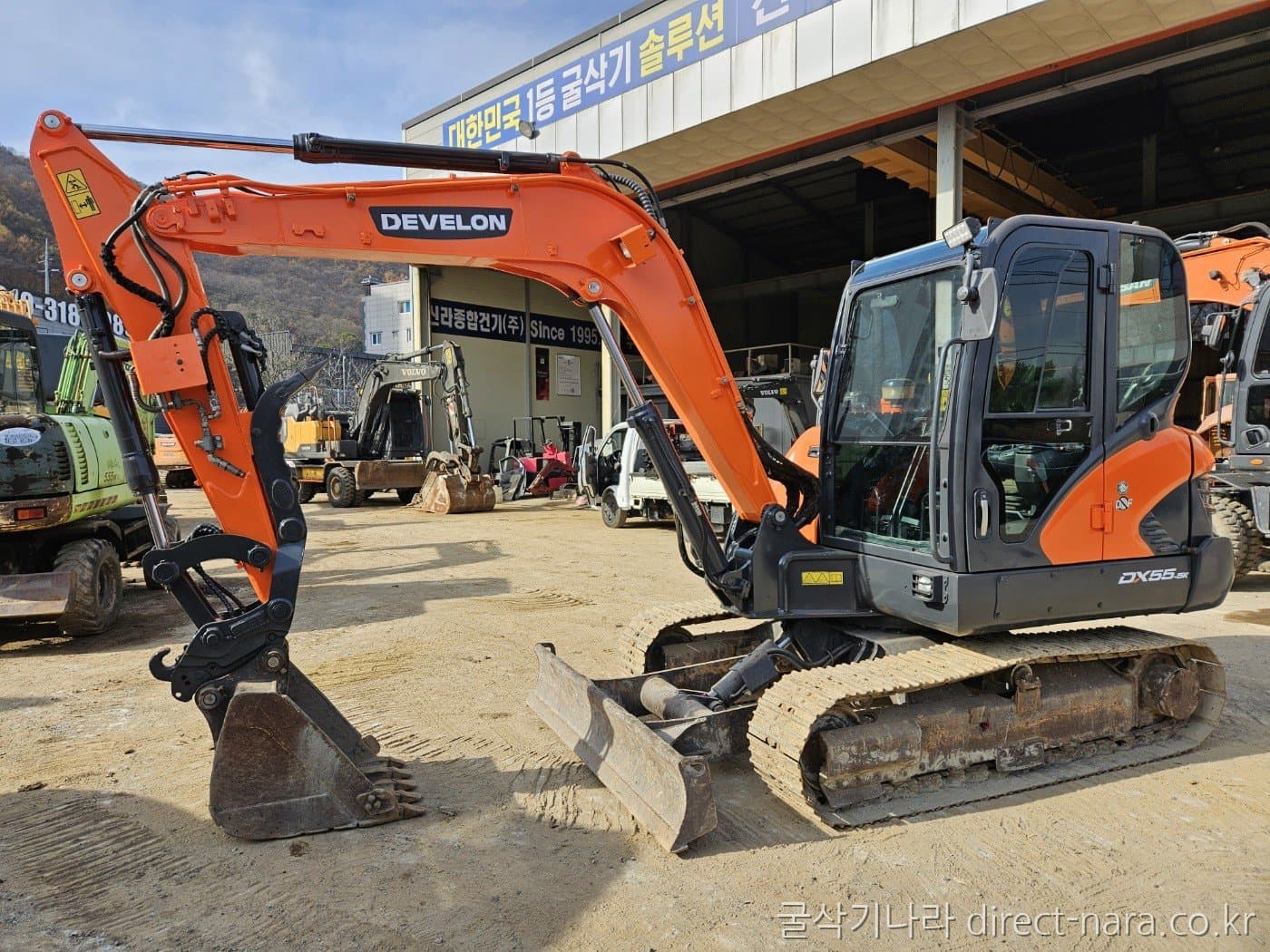 Doosan (Develon) DX55MT