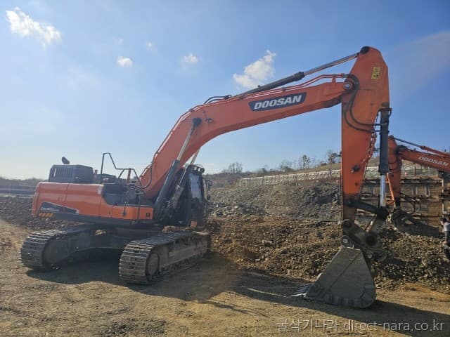 Doosan (Develon) DX300LC-5K