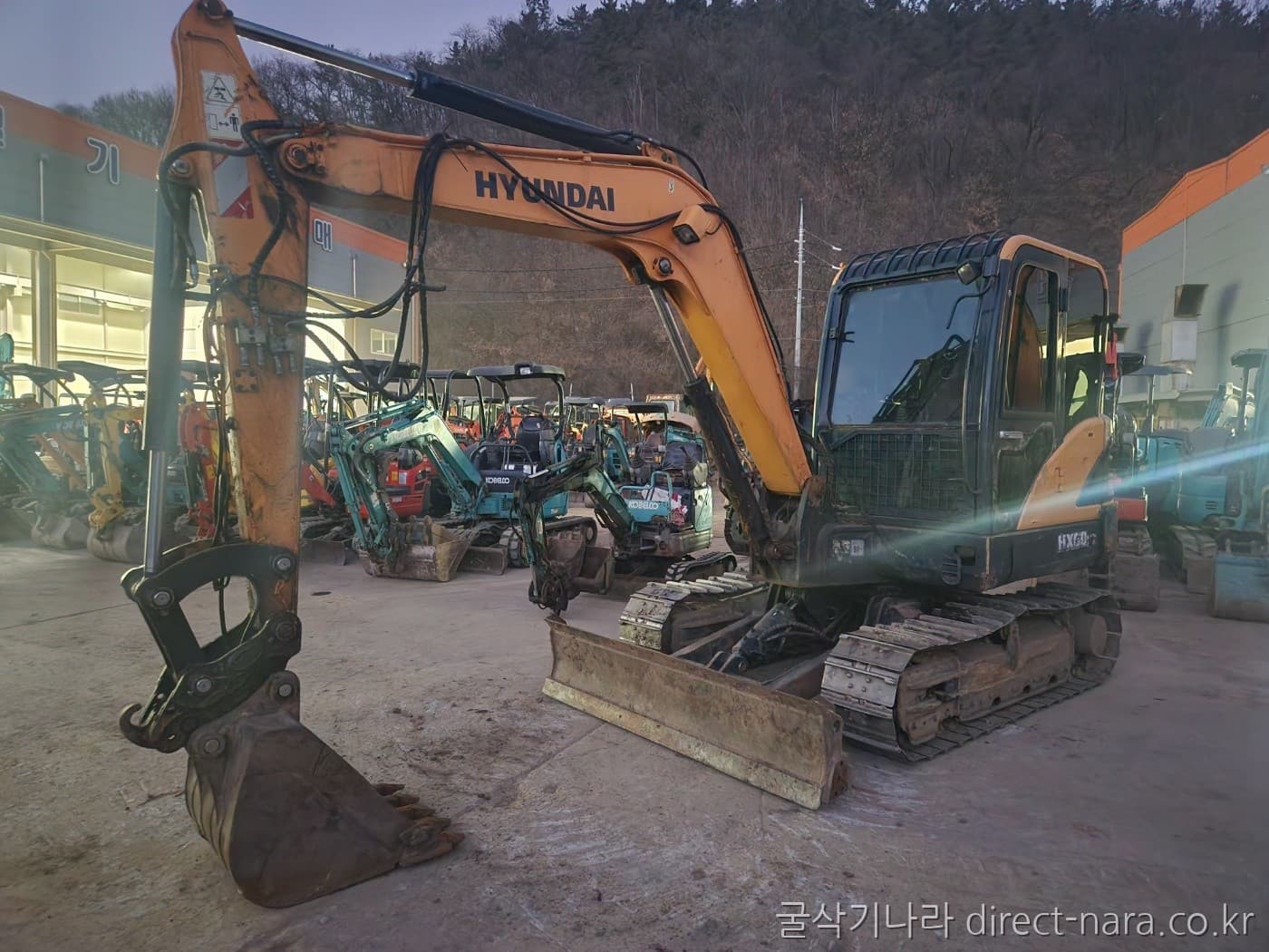 HD Hyundai HX60