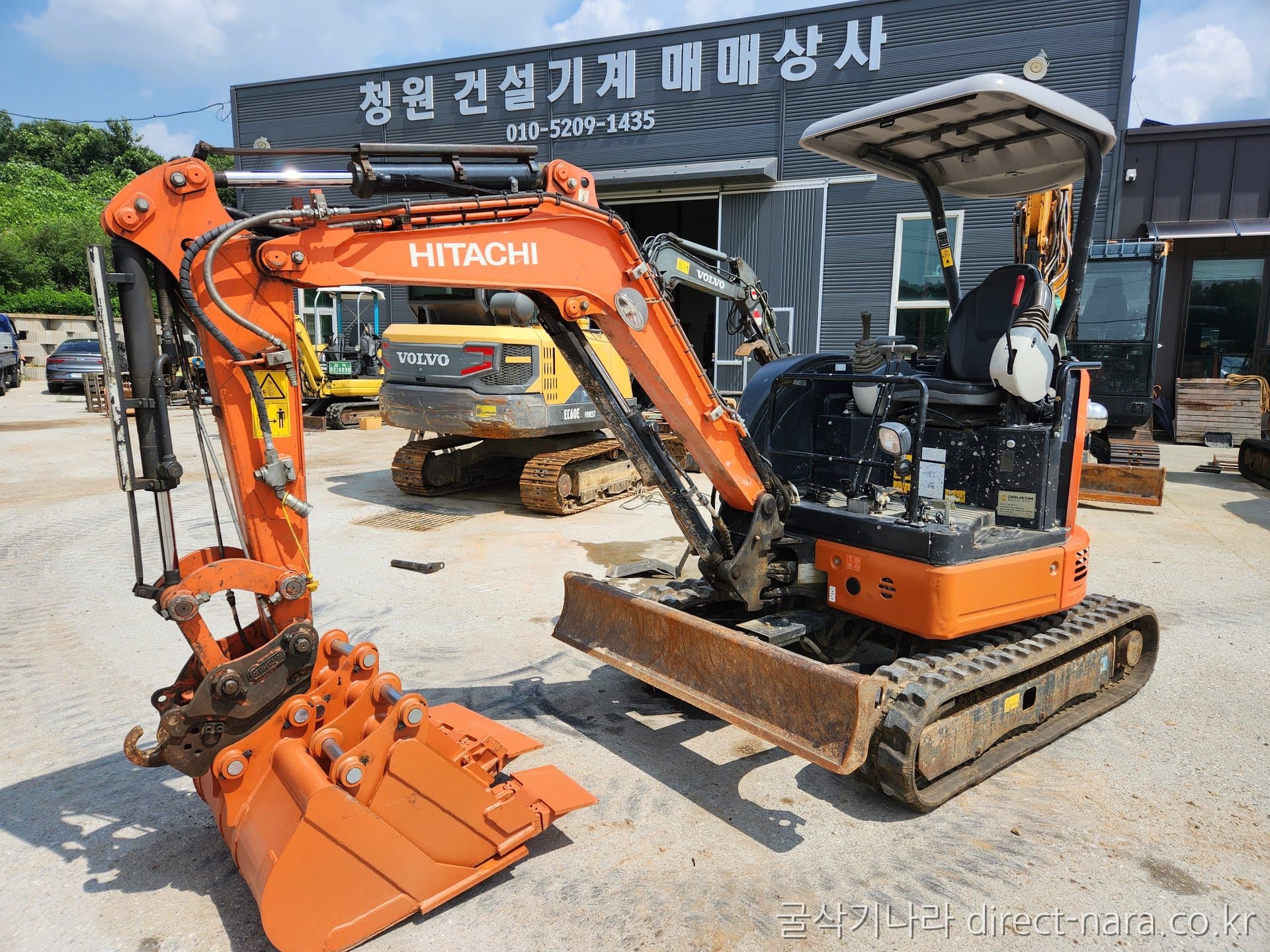 Hitachi ZX20