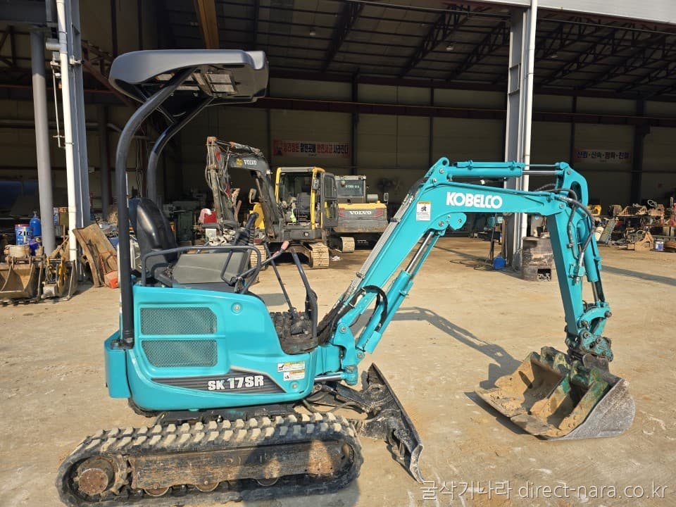 Kobelco SK17