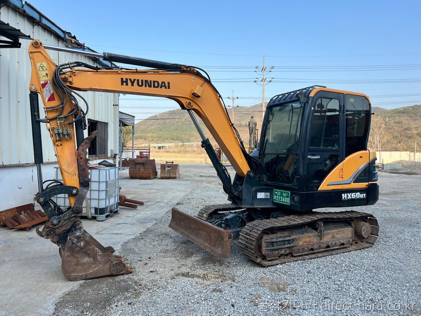 HD Hyundai HX60