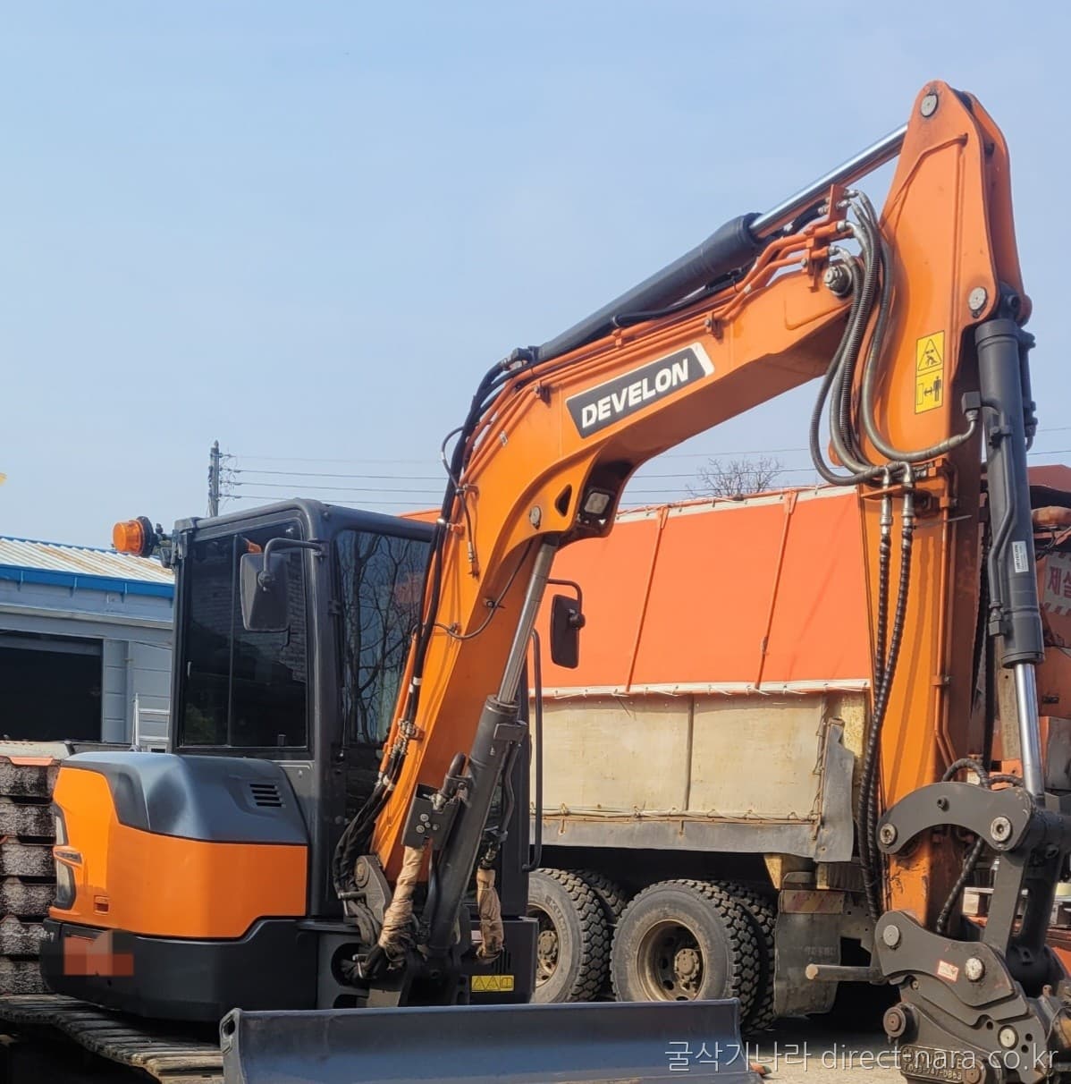 Doosan (Develon) DX60R