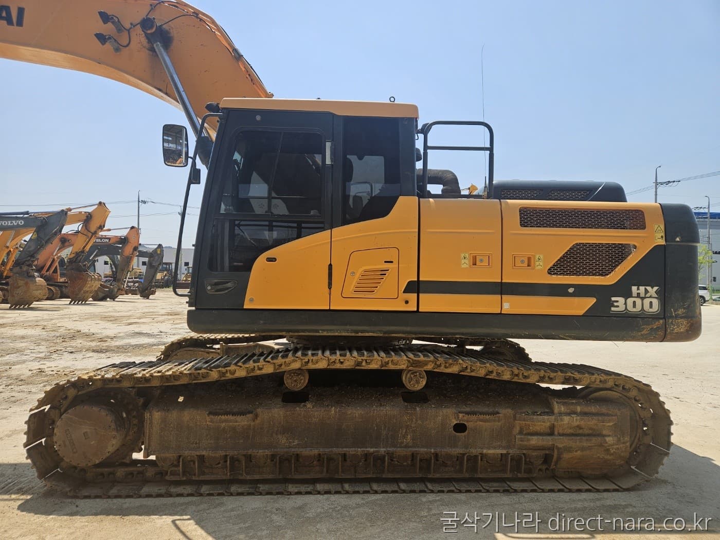 HD Hyundai HX300