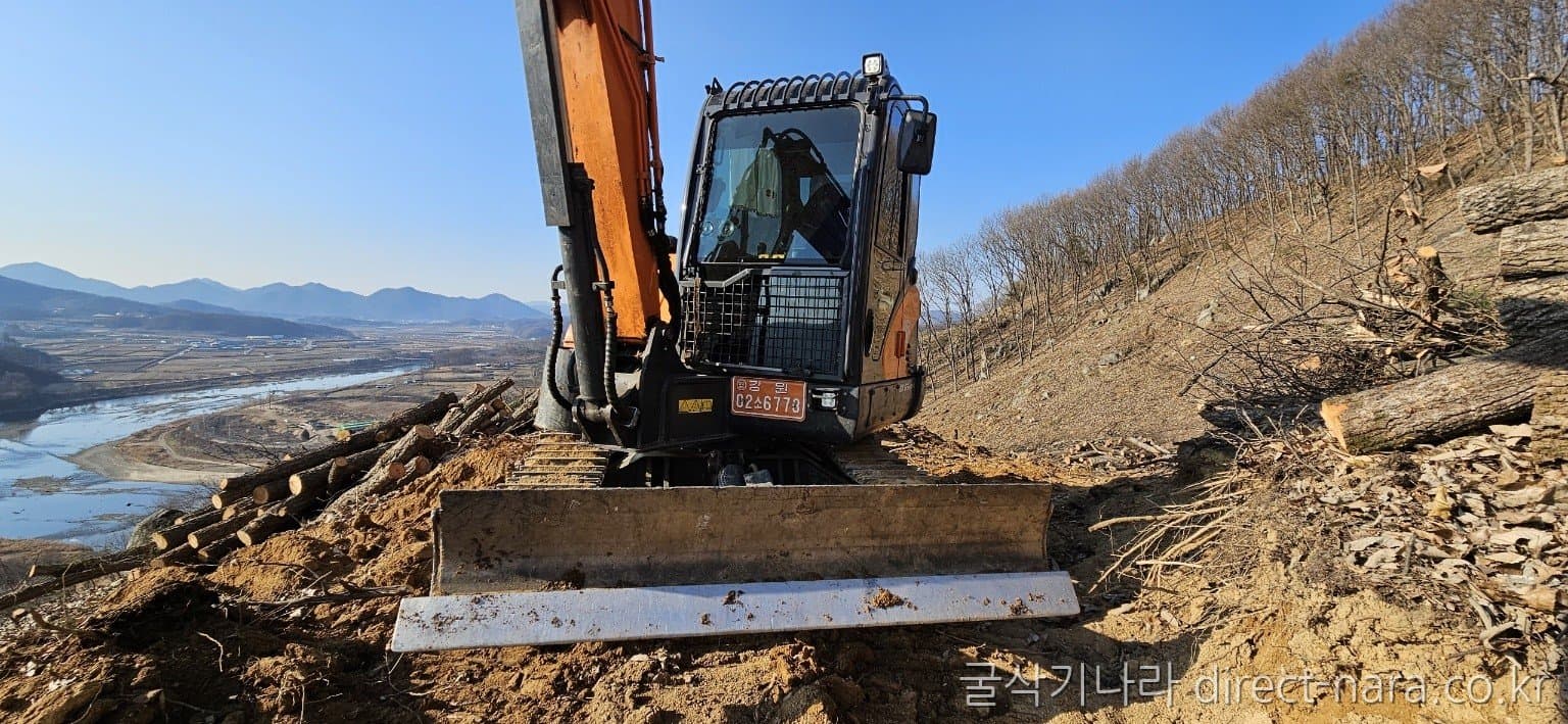 Doosan (Develon) DX65MT