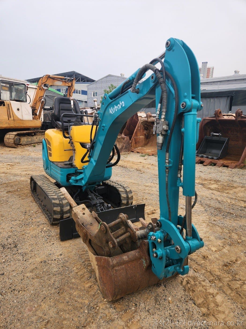 Kubota U10