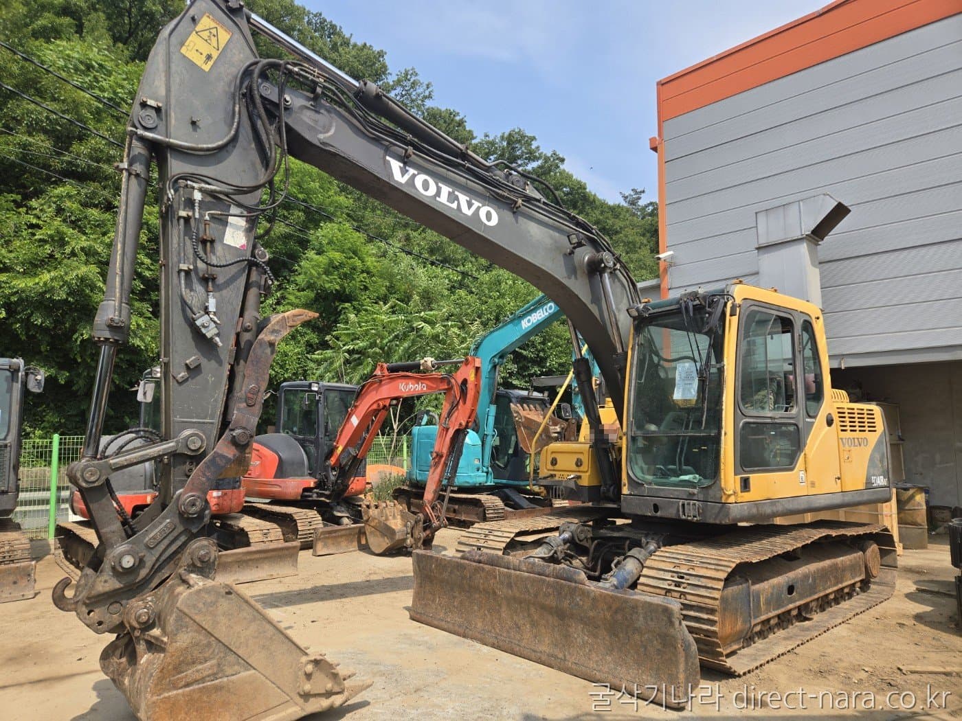 Volvo EC140B