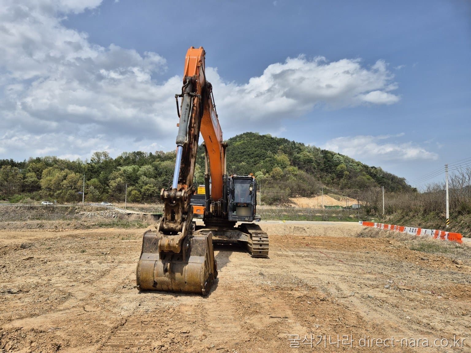 Doosan (Develon) DX380LC
