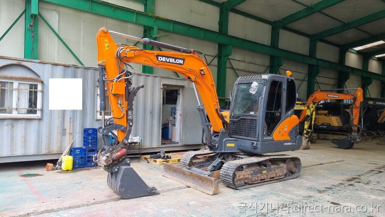 Doosan (Develon) DX55MT-5L