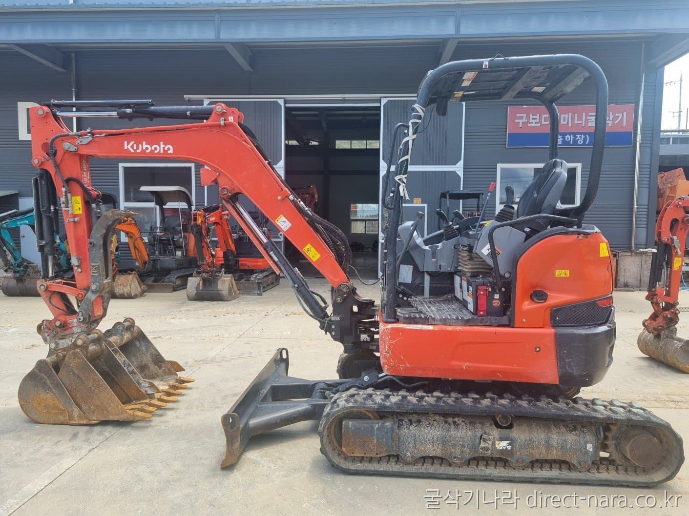 Kubota U35