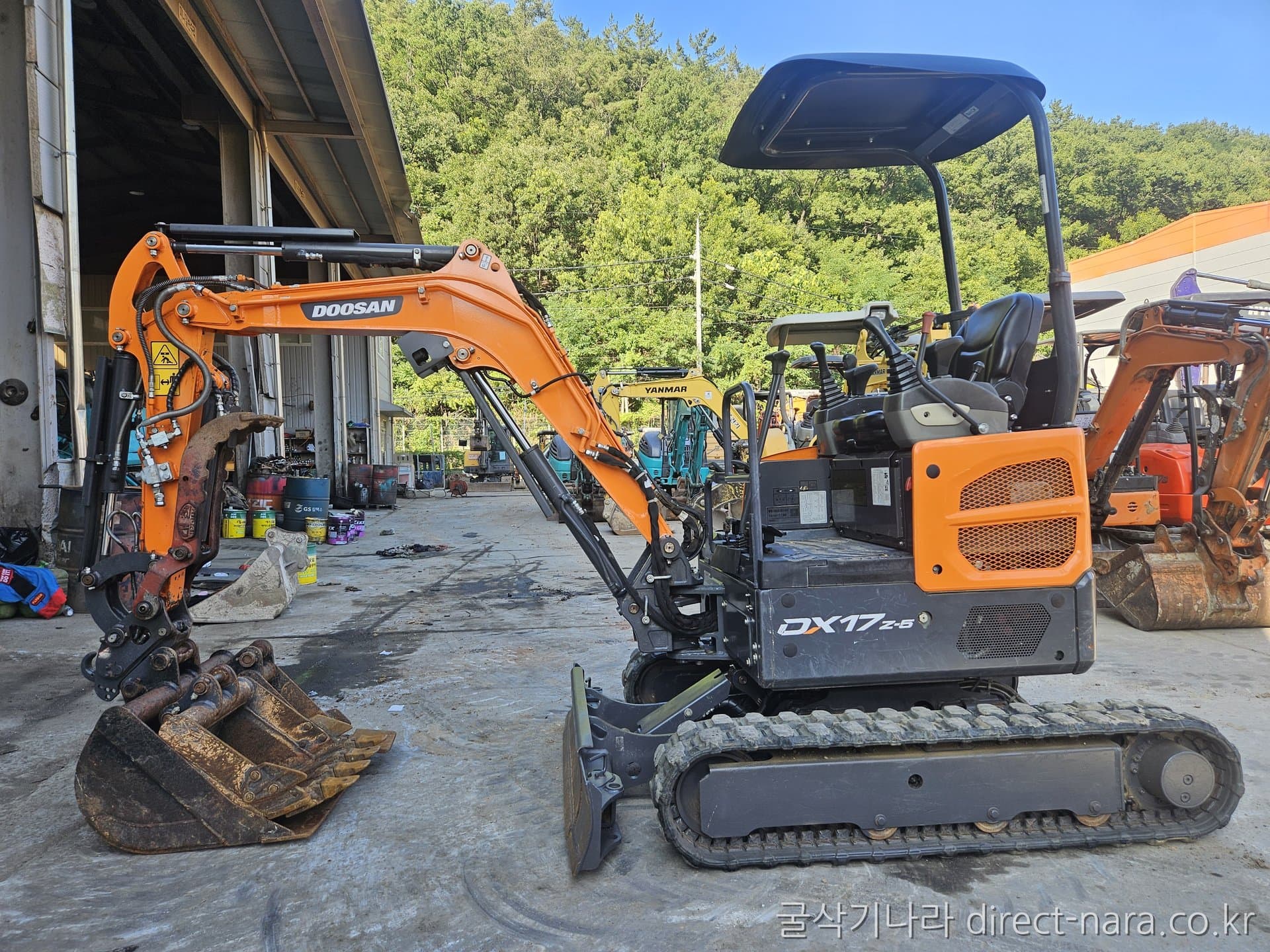 Doosan (Develon) DX17