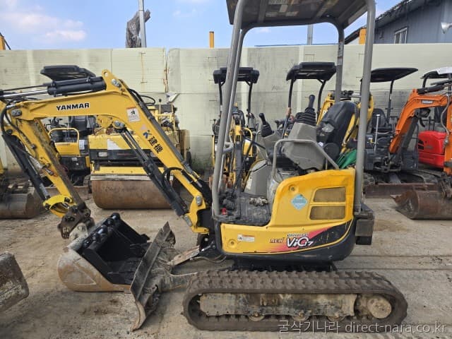 Yanmar VIO17