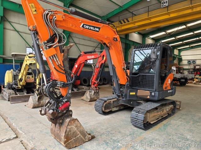 Doosan (Develon) DX65MT-7
