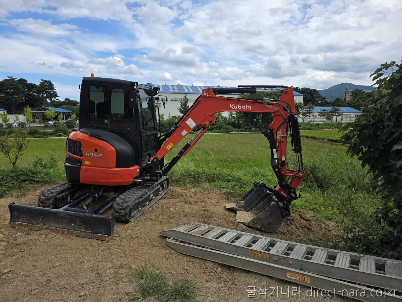 Kubota U35