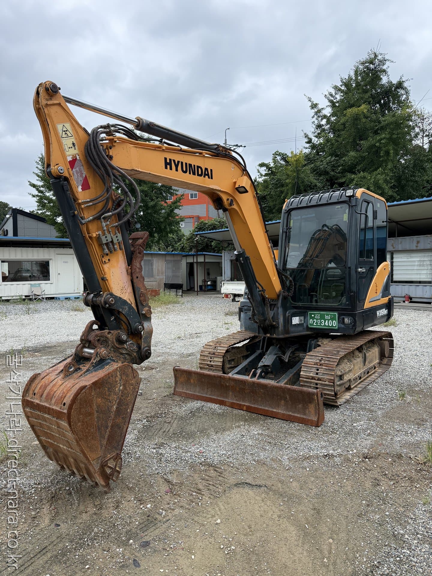 HD Hyundai HX60MT