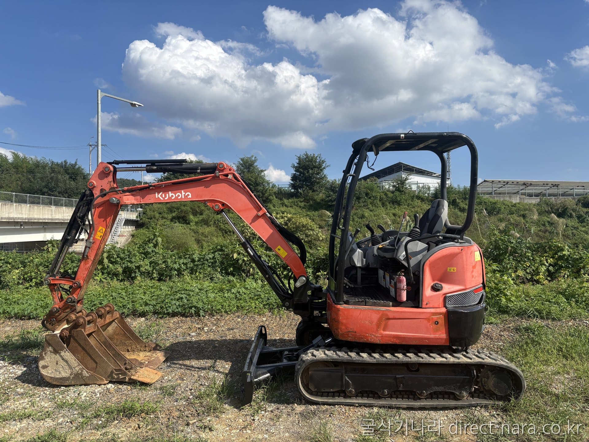 Kubota U30
