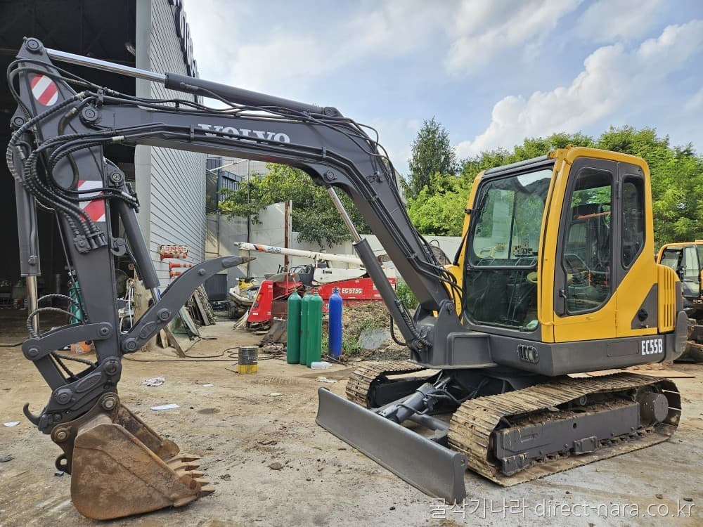 Volvo EC55B