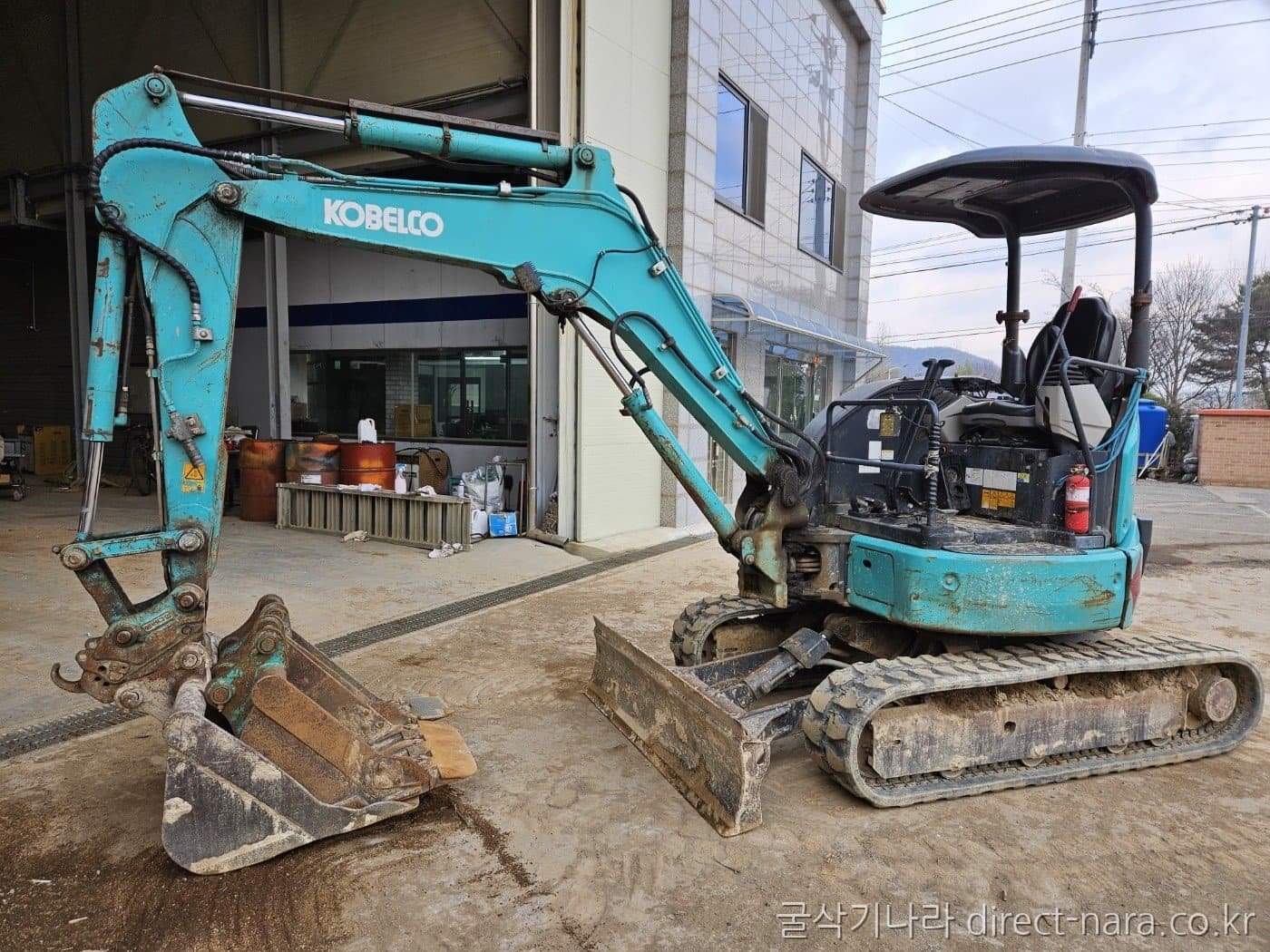 Kobelco SK30