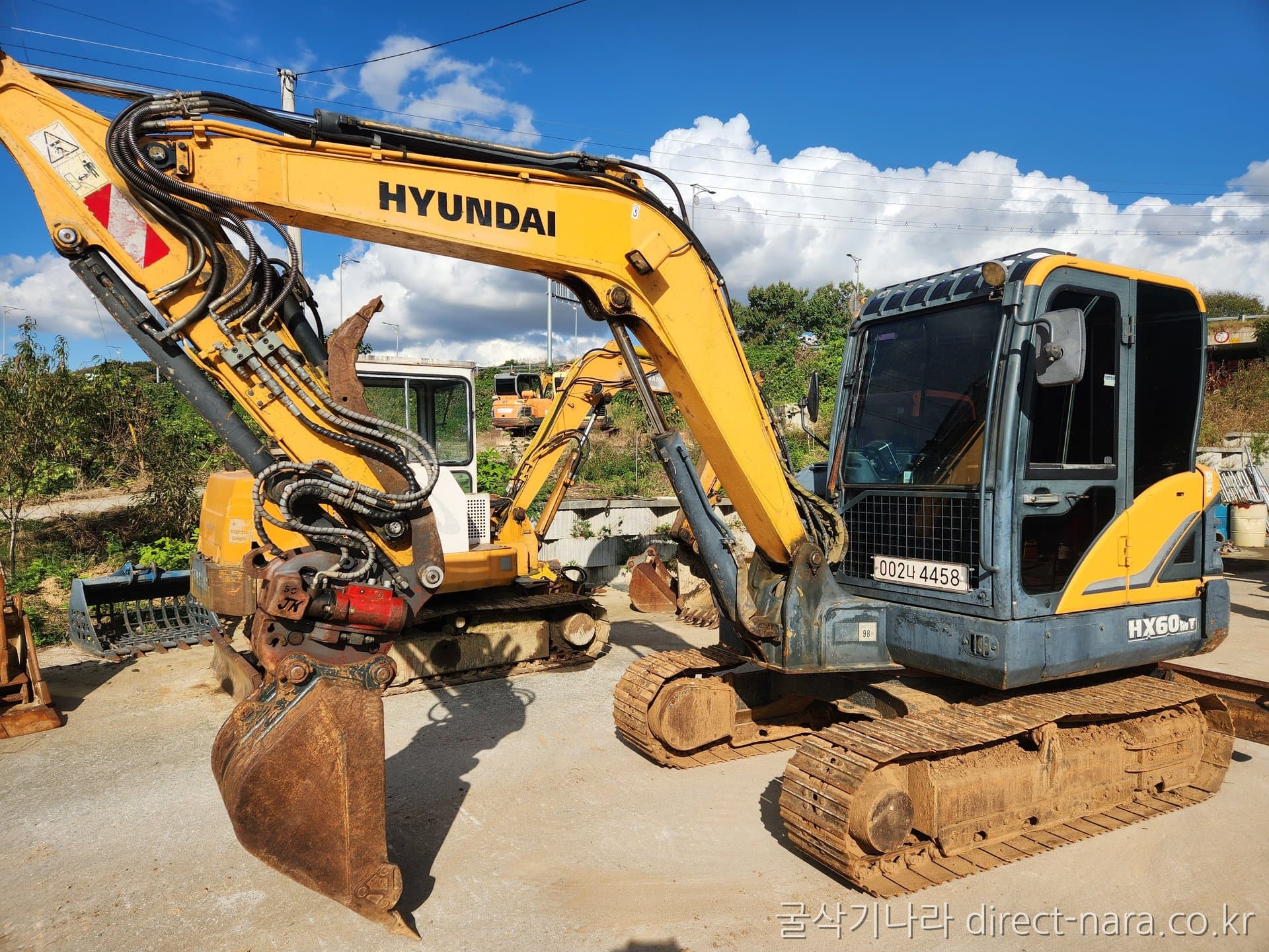 HD Hyundai HX60MT