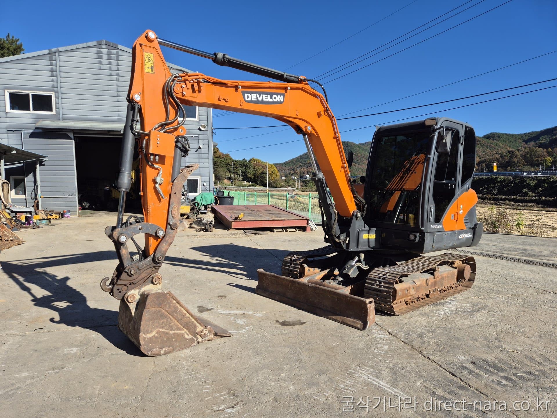 Doosan (Develon) DX55-5L
