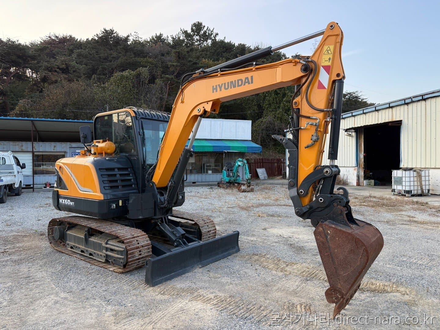 HD Hyundai HX60MT